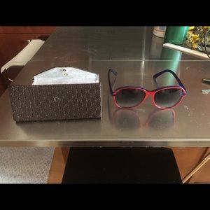 GUCCI sunglasses
